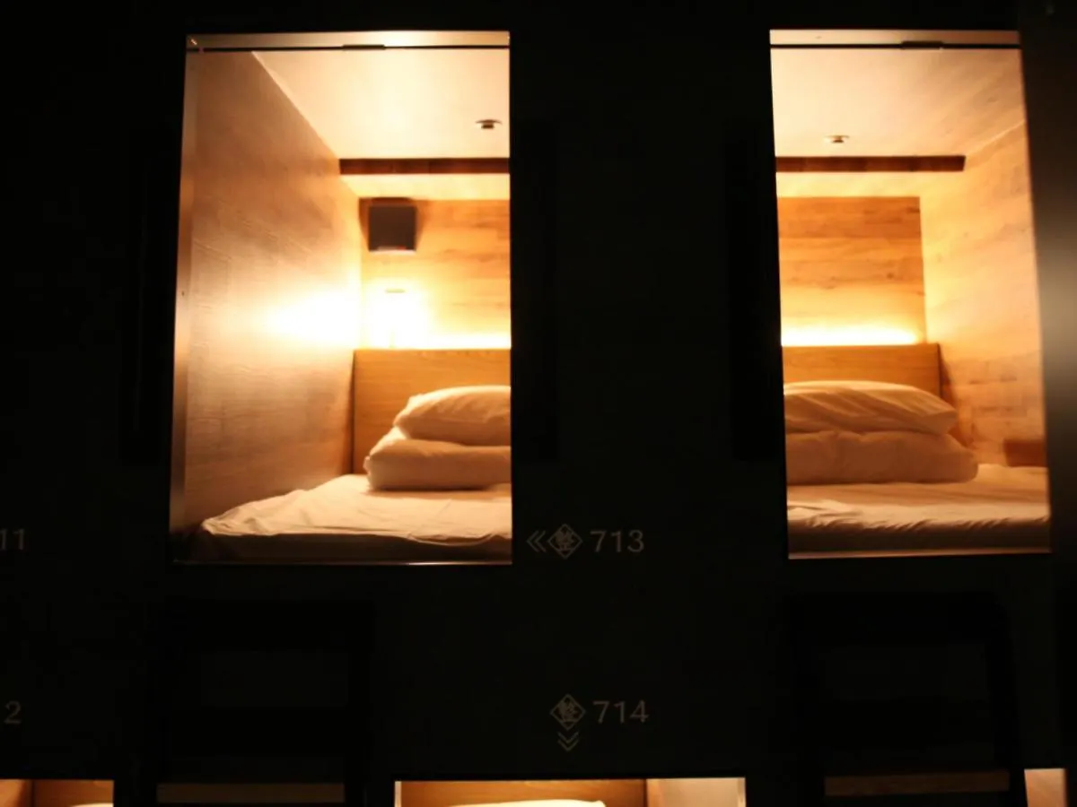 Rembrandt Cabin & Spa Shimbashi - Caters To Men Tokyo Capsule hotel