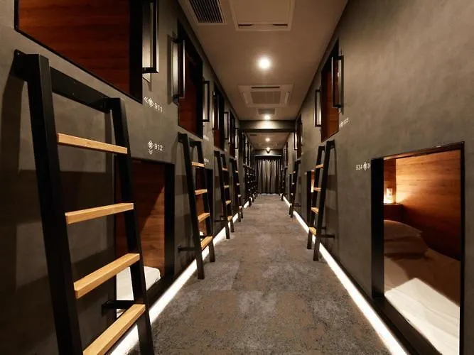 Rembrandt Cabin & Spa Shimbashi - Caters To Men Tokyo