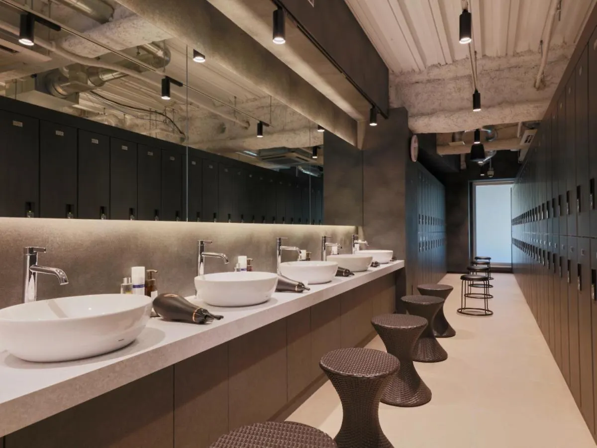 Rembrandt Cabin & Spa Shimbashi - Caters To Men Tokyo 2*,