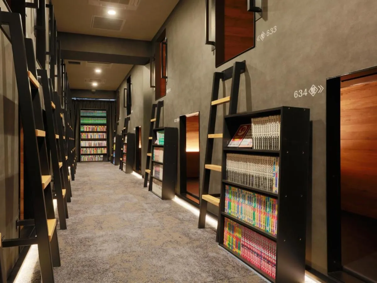Capsule hotel Rembrandt Cabin & Spa Shimbashi - Caters To Men Tokyo