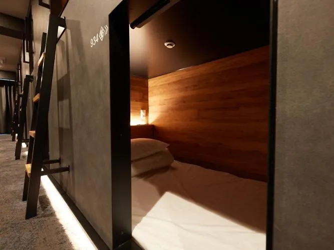 Rembrandt Cabin & Spa Shimbashi - Caters To Men Tokyo